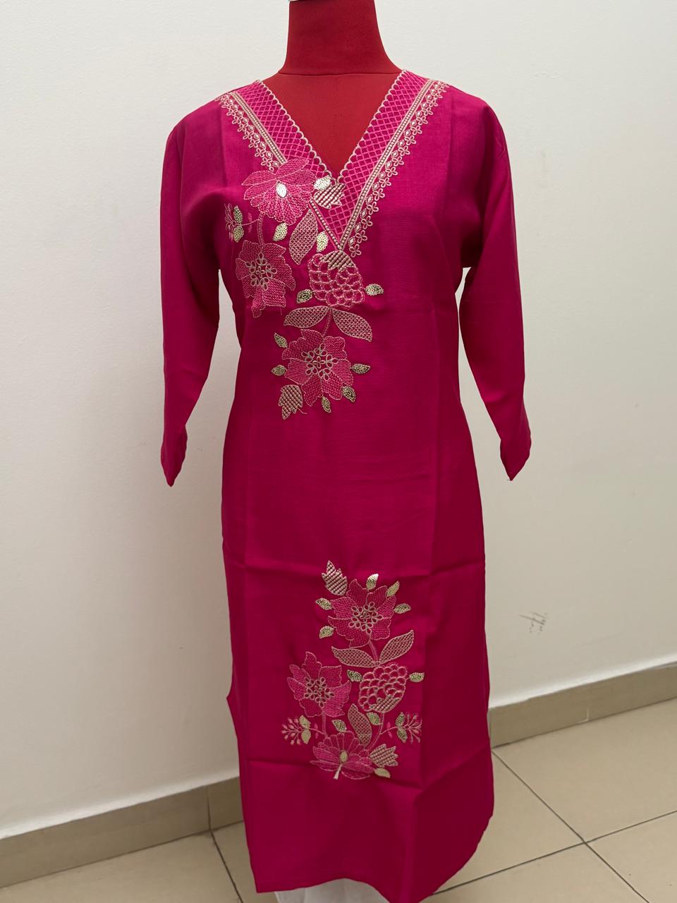VARAHI V NECK